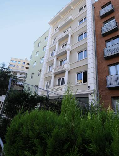 Cheya Residence Tesvikiye to istanbul airport transfer