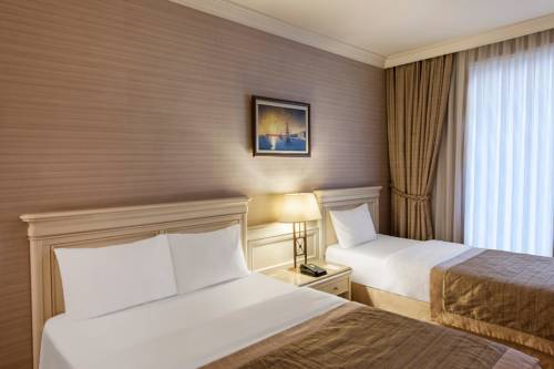 Elite World Prestige Hotel to istanbul airport transfer