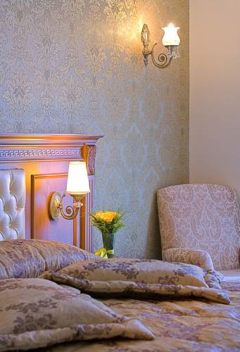 Acra Hotel - Special Category to istanbul airport transfer