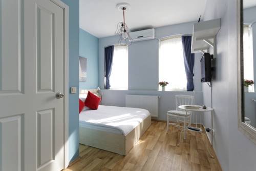 Cheers Porthouse to istanbul airport transfer