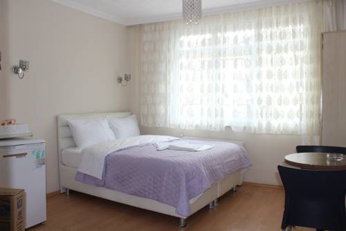 Step Apartments to istanbul airport transfer