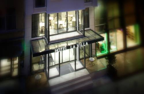 Hotel La Villa to istanbul airport transfer