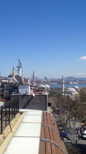 Istiklal Terrace Hostel to istanbul airport transfer