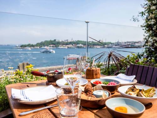 Novotel Istanbul Bosphorus Hotel to istanbul airport transfer