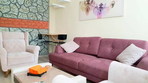 istanbul Şişli Luxrury Apartments 3 to istanbul airport transfer