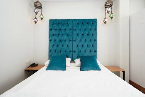 Alf Hotel to istanbul airport transfer