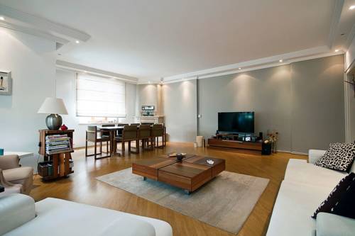 MEF Houses Leylak Sok. to istanbul airport transfer