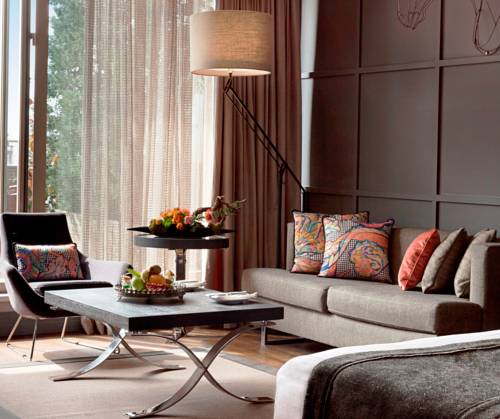 Sofa Hotel Istanbul, Autograph Collection to istanbul airport transfer