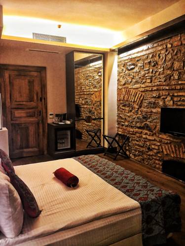 Gumusyan Hotel to istanbul airport transfer