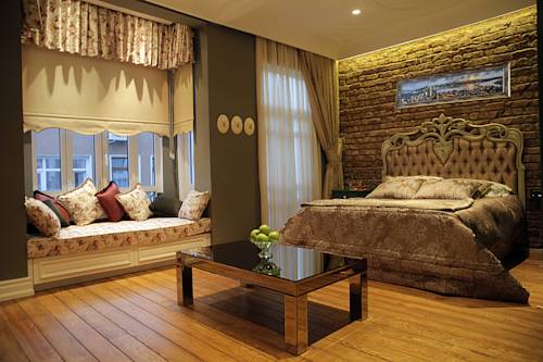 Frida Suites to istanbul airport transfer