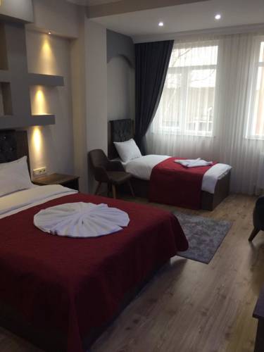 Palmiye Suit to istanbul airport transfer