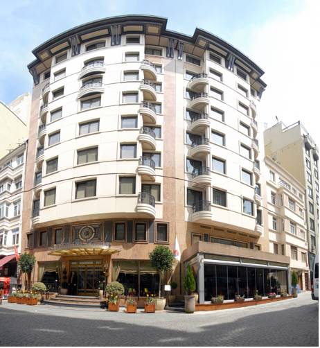The Central Palace Taksim to istanbul airport transfer