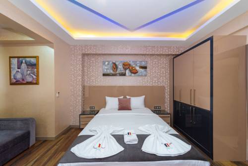 Taksim Trend Residence to istanbul airport transfer