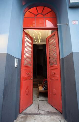 Harvehouse to istanbul airport transfer