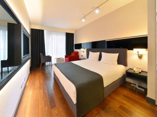 Nish İstanbul Suites & Hotel to istanbul airport transfer