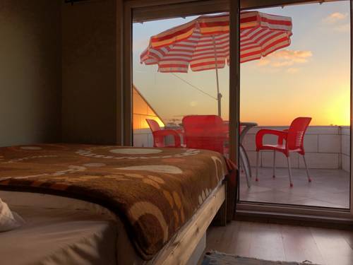 Central Flats at Taksim Square to istanbul airport transfer