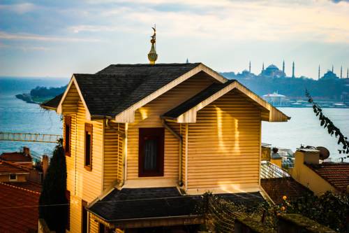 Pi House Villa, Seaview,Garden to istanbul airport transfer