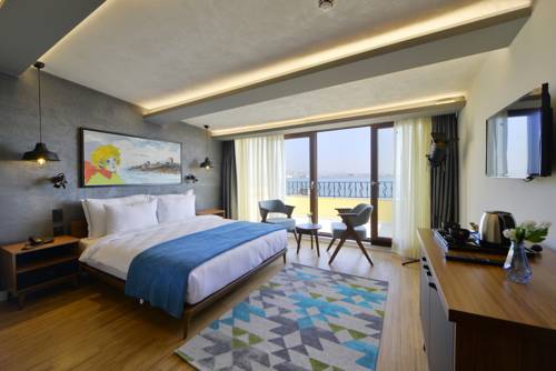 Hotel Poem to istanbul airport transfer