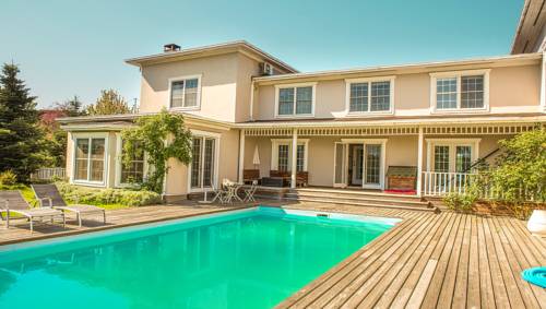 Villa Fame Zekeriyakoy to istanbul airport transfer