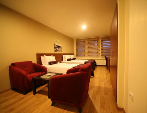 Comfort Suites Taksim to istanbul airport transfer