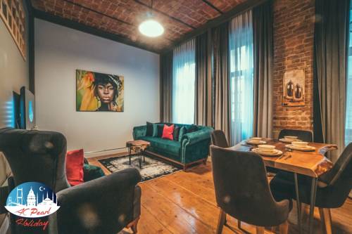 Green Velvet - A C Pearl Holiday Signature Collection to istanbul airport transfer