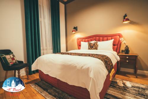 Black Velvet - A C Pearl Holiday Signature Collection to istanbul airport transfer