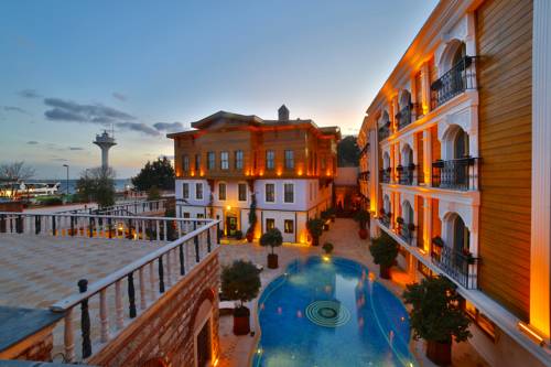 Seven Hills Palace to istanbul airport transfer