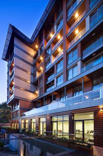 Elysium V Plus TAKSIM to istanbul airport transfer