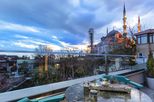 Obelisk Hotel & Suites to istanbul airport transfer