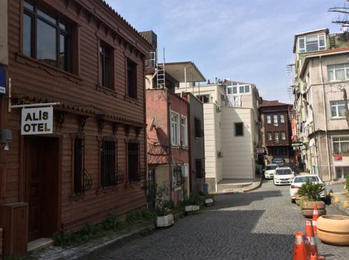 Alis Hotel to istanbul airport transfer