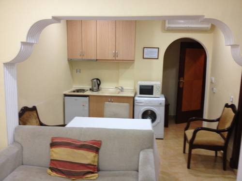 Timeks Apart Sultanahmet to istanbul airport transfer