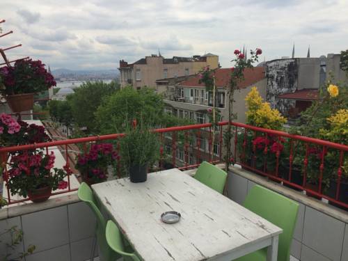 tune oldcity to istanbul airport transfer