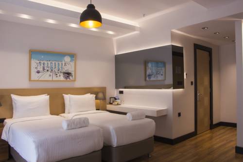 FOUR-G HOTEL to istanbul airport transfer