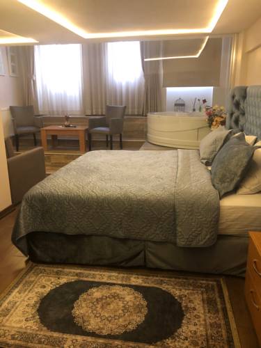 Aiza Suites to istanbul airport transfer