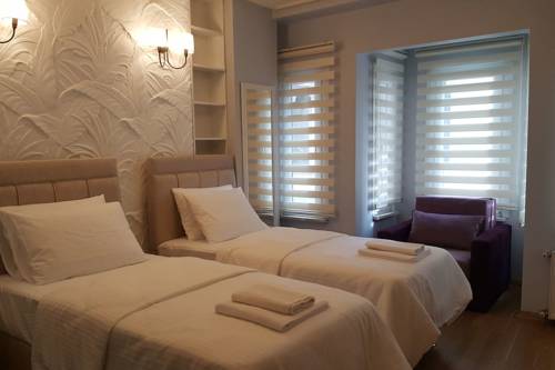 HOTEL COMFORT IN APARTMENT 1821,GALATA to istanbul airport transfer