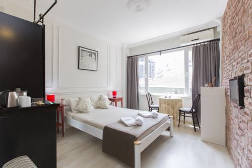Antique Boutique to istanbul airport transfer