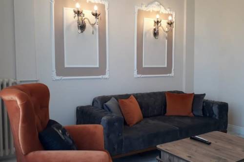 Great View of Taksim Square, Luxury Furnished on Main Street of Taksim, Partial Sea View to istanbul airport transfer