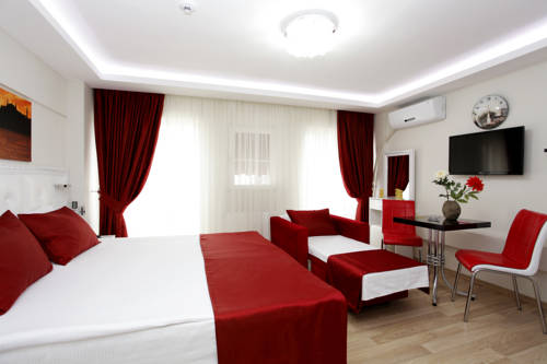 Taksim Istiklal Suites to istanbul airport transfer