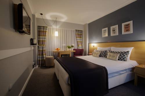 Istanbul Box Hotel to istanbul airport transfer