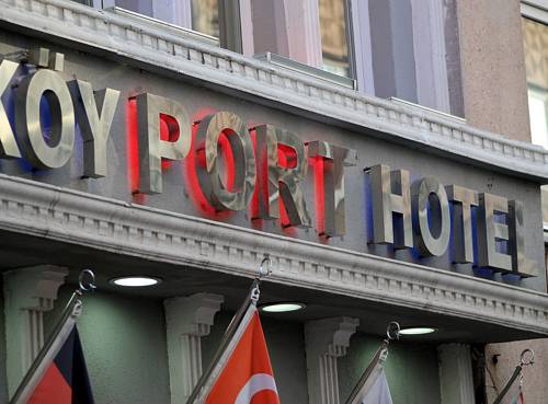 Kadikoy Port Hotel to istanbul airport transfer