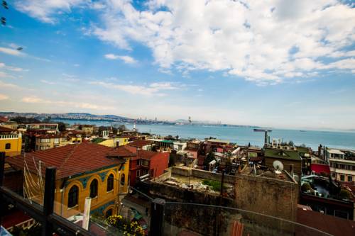 Turk Art Hotel to istanbul airport transfer