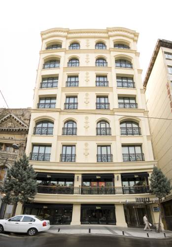 Innpera Hotel to istanbul airport transfer