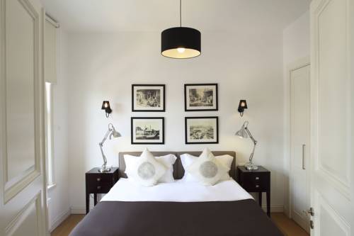 X Flats Tophane to istanbul airport transfer