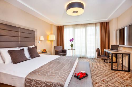 Nidya Hotel Galataport to istanbul airport transfer