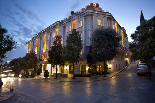 Eresin Hotels Sultanahmet – Boutique Class to istanbul airport transfer
