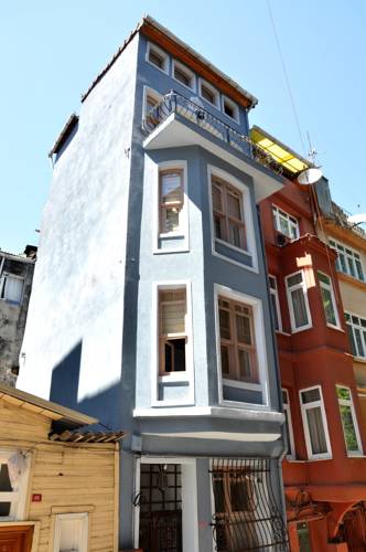 Fener Suit to istanbul airport transfer