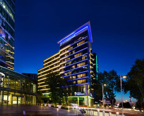 Park Dedeman Levent to istanbul airport transfer