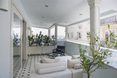 Stories Hotel Kumbaracı to istanbul airport transfer