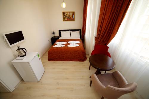 Old Mile Hotel to istanbul airport transfer