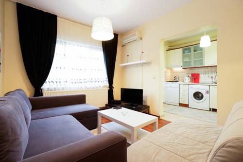 Fuarev Apartments - Halkalı Area to istanbul airport transfer